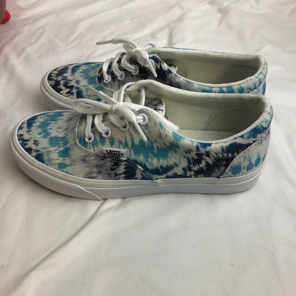 Vans tennis shoes Sz 7 - Picture 5 of 6